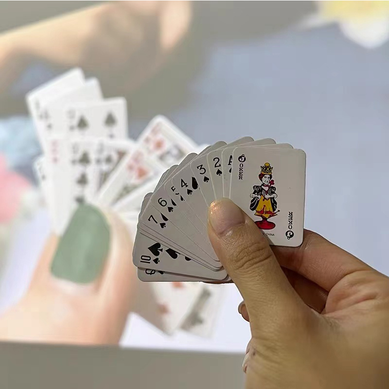 10/5 caixa mini cartas de jogo - Party Games Juegos De Mesa avaliação e preço
